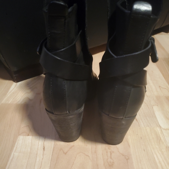 Rag & Bone black bootie - Picture 7 of 7